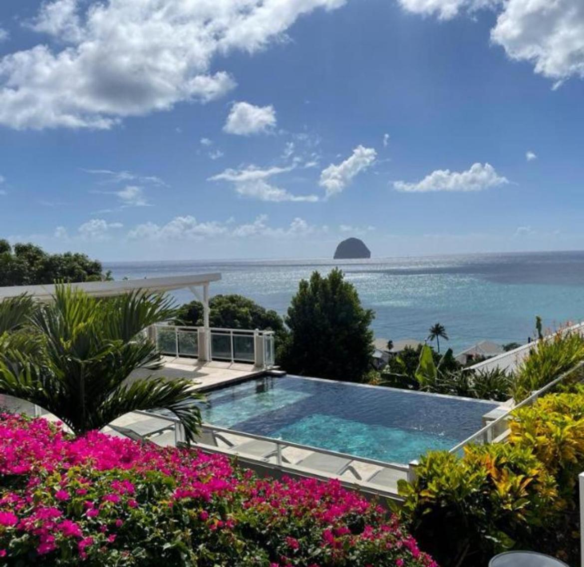 Eleven Studio Moderne Et Chic Au Diamant Martinique Le Diamant Exterior foto